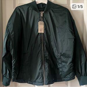 Green Bomber Jacket Medium Nwt